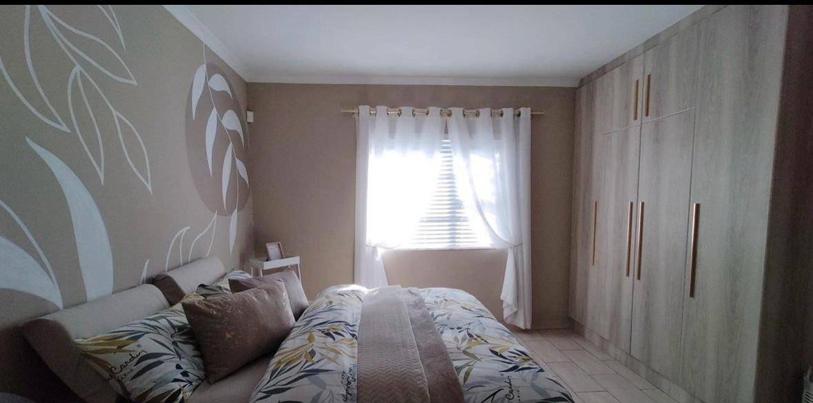 2 Bedroom Property for Sale in Windsor Park Eastern Cape